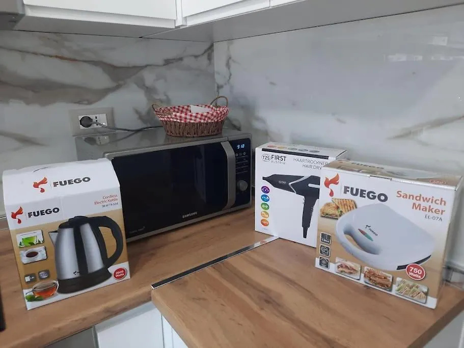 Apartman 37 Golem  0*, Golem (Tirana) Albania