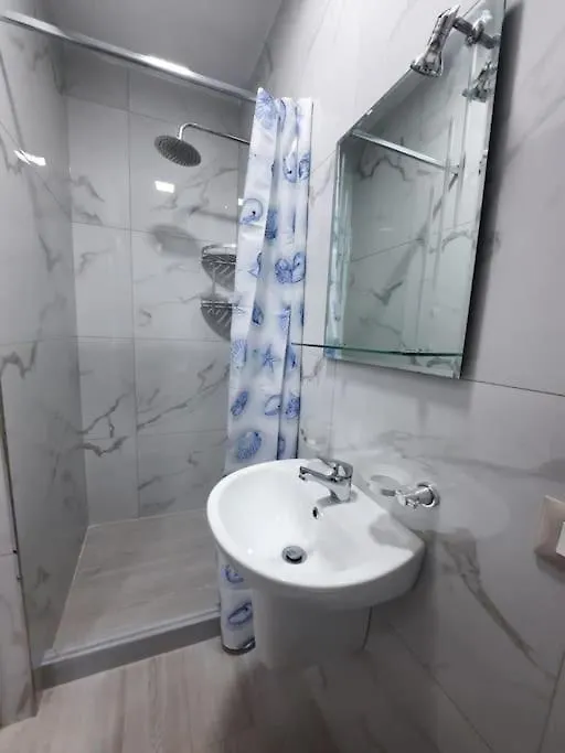 Apartman 37 Golem  Albania